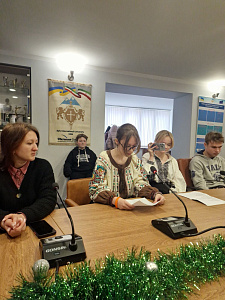 Літературні посиденьки «Творять не тільки письменники, а й читачі» - фото №19