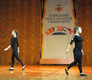 День Святого Валентина в стінах Київського міжнародного університету - фото №7
