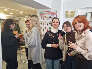 Літературні посиденьки «Творять не тільки письменники, а й читачі» - фото №26