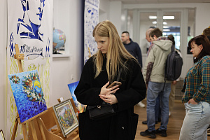 Виставка авторських художніх робіт викладачів факультету будівництва та архітектури «Мистецька палітра» - фото №18