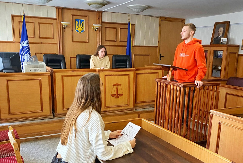 Моделююче практичне заняття на тему: «Адміністративні провадження» для студентів спеціальності 081 Право