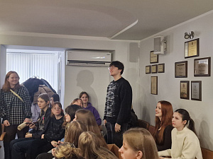 Круглий стіл: «Поезія – це завжди неповторність, якийсь безсмертний дотик до душі» - фото №18