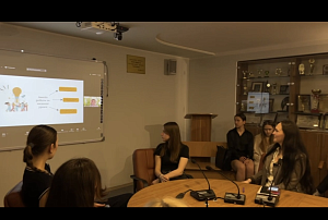 Майстер-клас від професійної синхронної перекладачки Ярослави Лукіної - фото №2