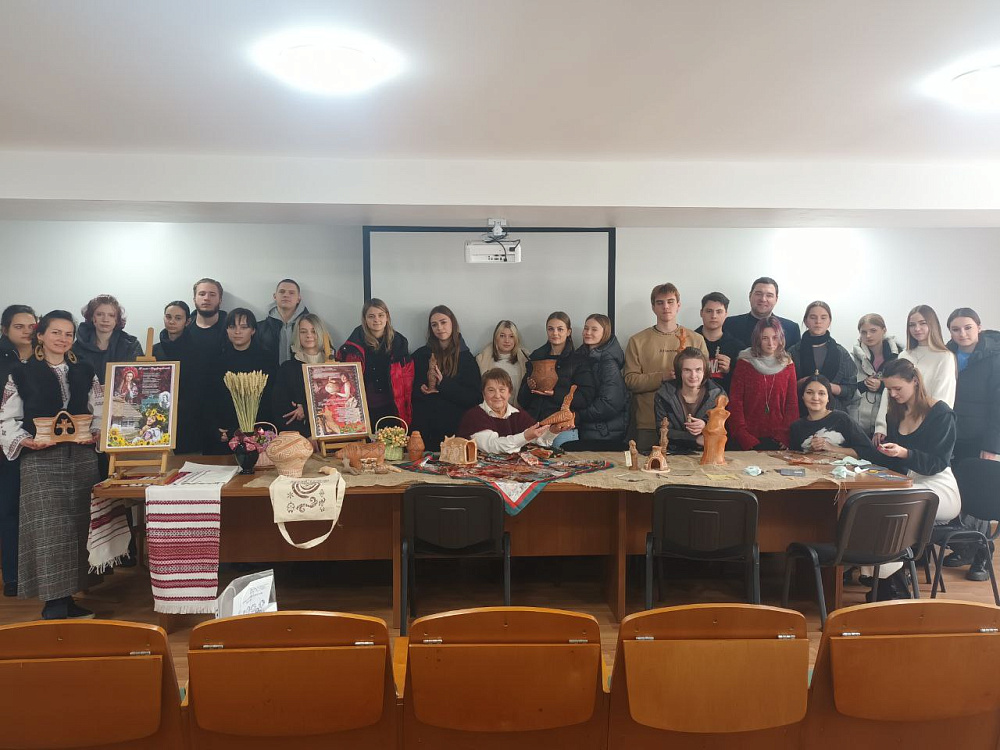 День української жінки на цикловій комісії з будівництва, архітектури та дизайну