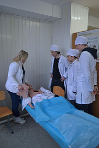 Відкриття інноваційного симуляційно-тренінгового центру для майбутніх фахівців медсестринства у Фаховому коледжі КиМУ - фото №2