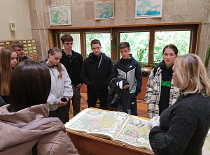 Екскурсія студентів циклової комісії з будівництва, архітектури та дизайну в Національну бібліотеку України імені В.І. Вернадського - фото №29