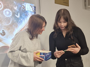 Круглий стіл: «Поезія – це завжди неповторність, якийсь безсмертний дотик до душі» - фото №4