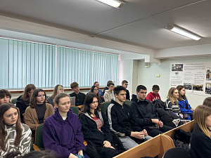 Круглий стіл «Українська мова як репрезентант національної ідентичності» - фото №15