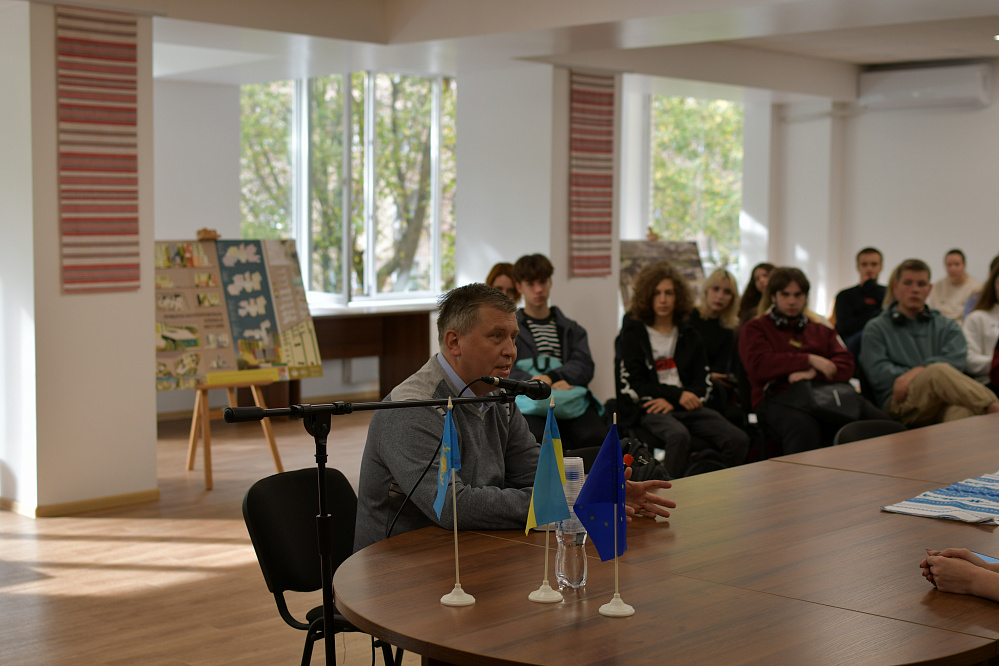 Зустріч із фаховим військовим перекладачем Шевченком Тарасом Григоровичем