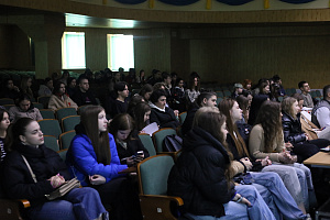 Творча зустріч із актором Артемом Мяусом - фото №1