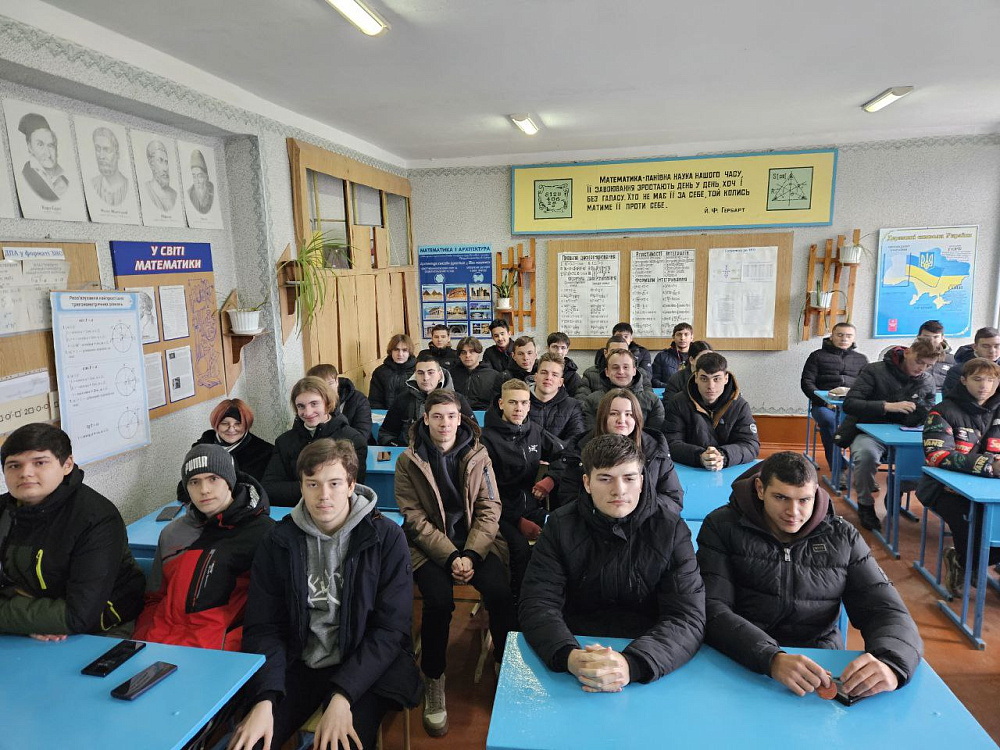 Участь у ІV Міжнародній науково-практичній конференції «Фахова передвища освіта в Україні: досвід, актуальні питання та перспективи для випускників. Архітектура і дизайн»