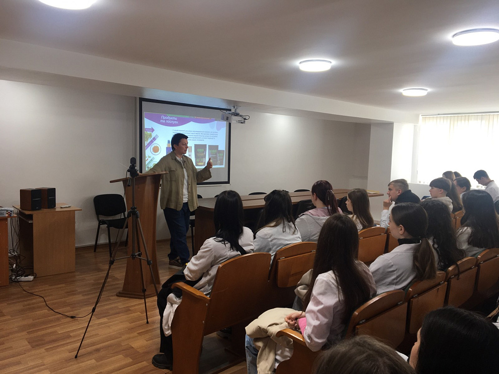 Фармація зсередини: зустрічі з лідерами аптечної справи