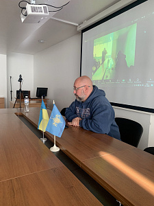 Зустріч студентів із військовим журналістом Валерієм Калнишем - фото №3