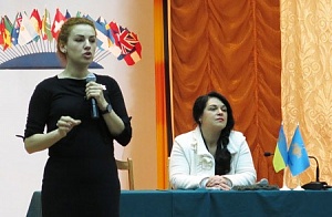 Участь студентів Коледжу КиМУ в зустрічі з народним депутатом ВР України Л. Оробець - фото №1