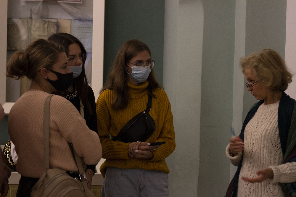 Екскурсія студентів-журналістів у Музей книги і друкарства