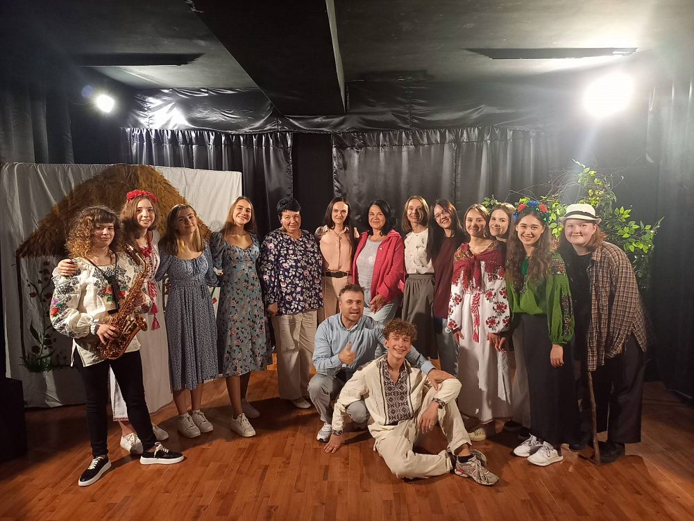 Показ англомовної вистави «Мавка»