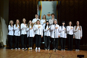 Урочистості з нагоди вручення дипломів випускникам Університету і Фахового коледжу КиМУ - фото №3