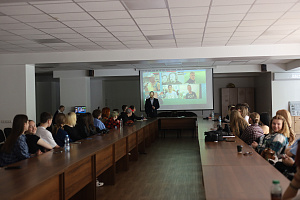 У Фаховому коледжі КиМУ створювали комікси разом зі Штучним Інтелектом! - фото №15