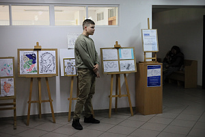 Виставка художніх робіт та каліграм «Поезія надихає образ» - фото №3